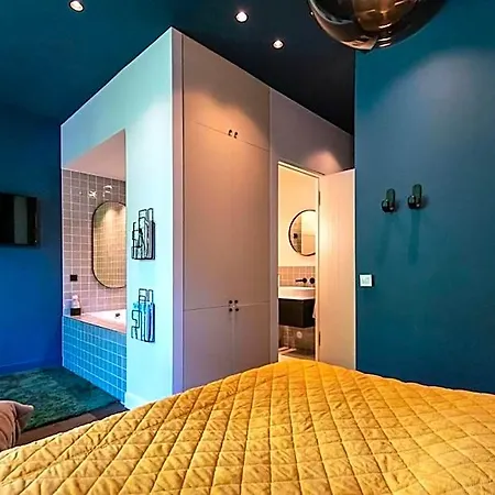 The Valerius - Luxurious In Museum District Guest house