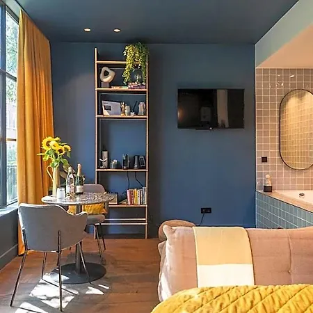 The Valerius - Luxurious In Museum District Guest house 3*