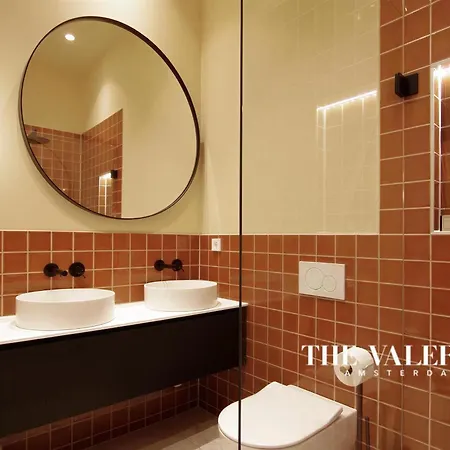 The Valerius - Luxurious In Museum District ゲストハウス 3*