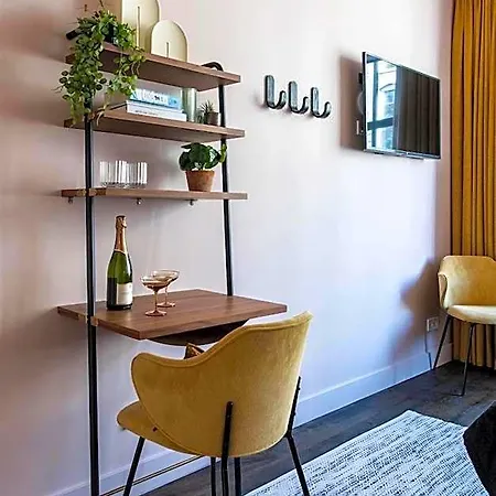 The Valerius - Luxurious In Museum District 3*