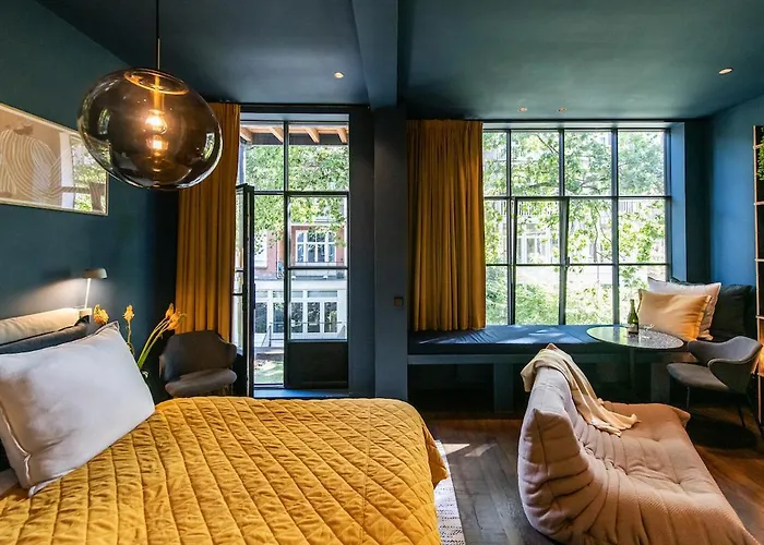 ゲストハウス Luxurious In Vondelpark/museum District アムステルダム