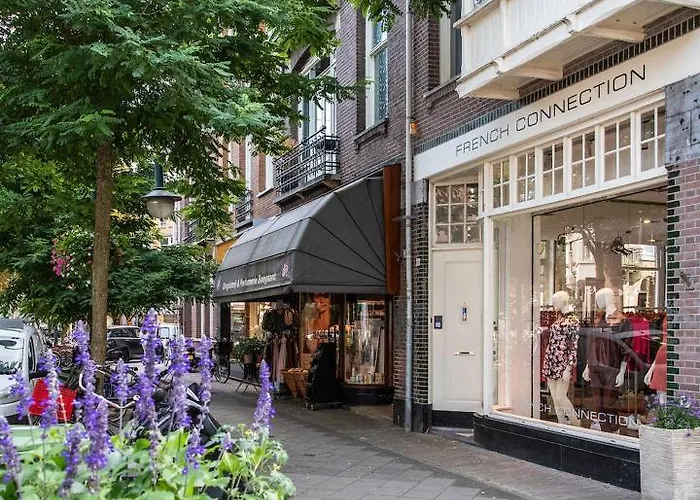 ゲストハウス Luxurious In Vondelpark/museum District アムステルダム