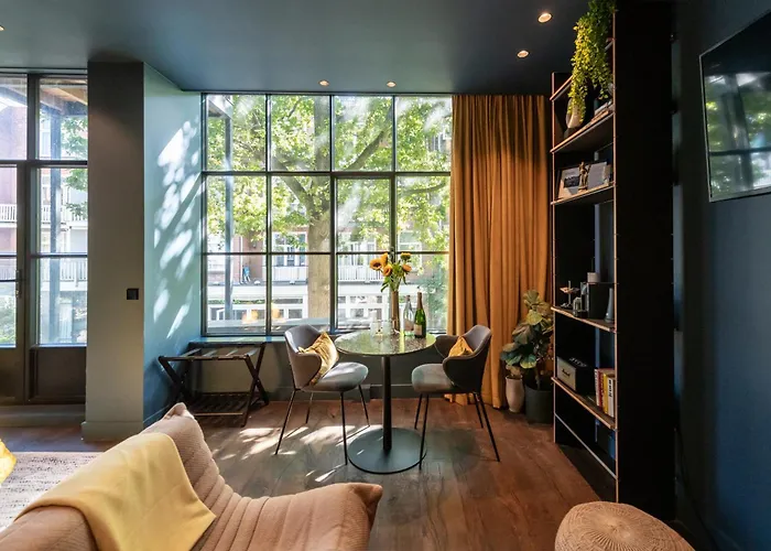 Luxurious In Vondelpark/museum District ゲストハウス 3*