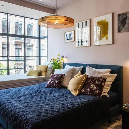 Guest house Luxurious In Vondelpark/museum District 3*